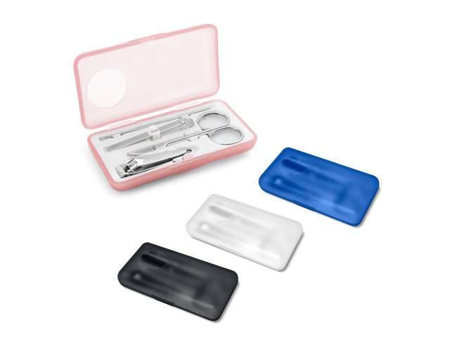 Nadia. Kit De Manicure